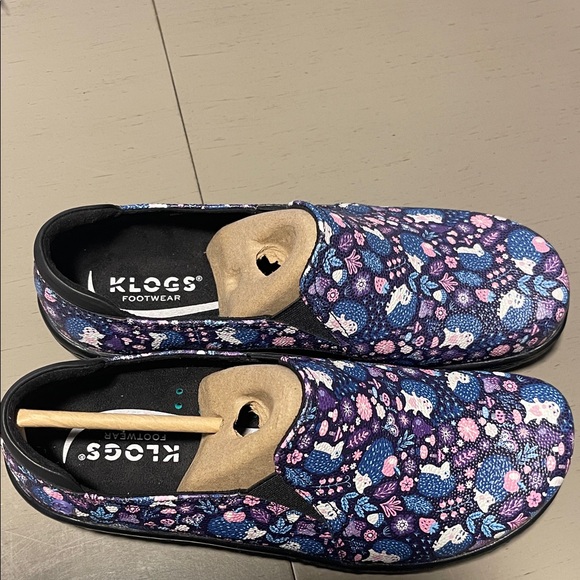 Klogs Floral Blue and Purple Mules - Picture 1 of 1